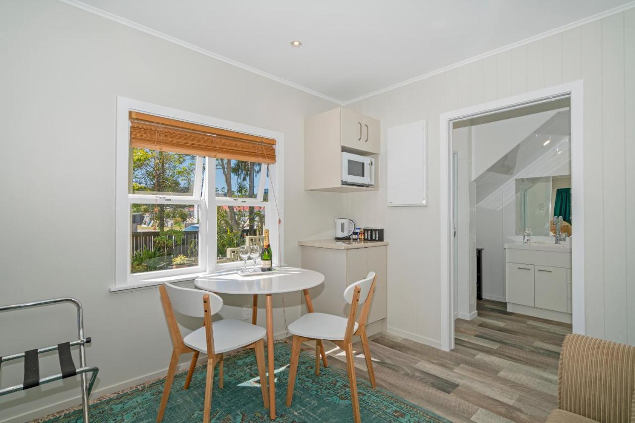 Roof Tops Apartment Whitianga Bagian luar foto
