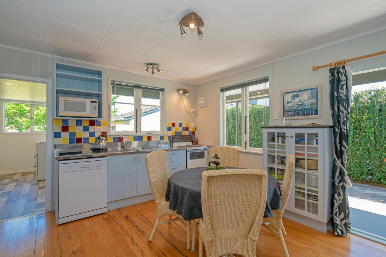 Roof Tops Apartment Whitianga Bagian luar foto